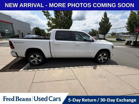 Used 2022 RAM 1500 Laramie AWD/4WD image 9