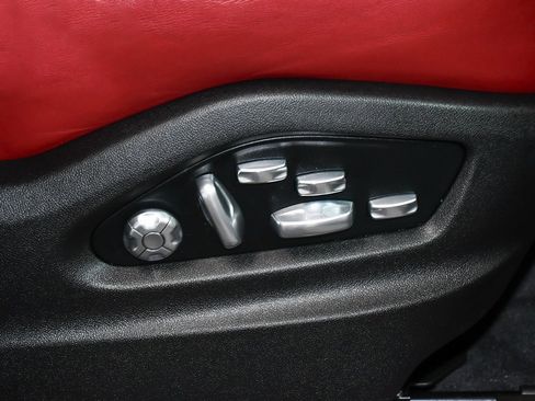 Used 2021 Porsche Cayenne Turbo w/ Assistance Package image 56