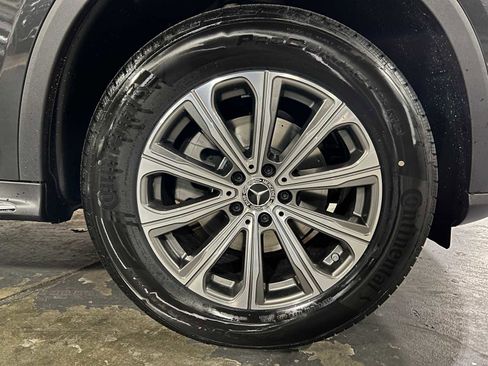 New 2026 Mercedes-Benz GLC 300 4MATIC image 9