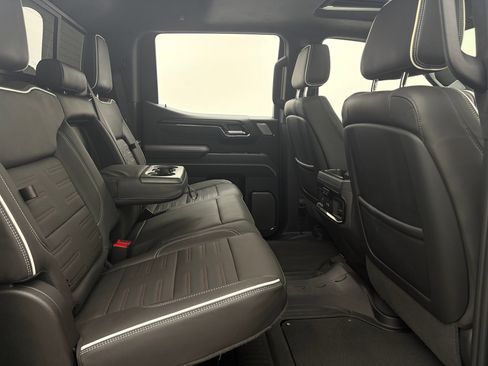 Used 2024 GMC Sierra 1500 AT4X AWD/4WD image 43