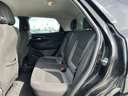 Used 2023 Chevrolet TrailBlazer LS image 4