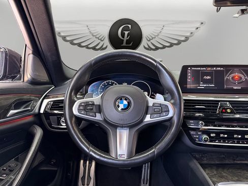 Used 2019 BMW M550i xDrive w/ Dynamic Handling Package AWD/4WD image 12