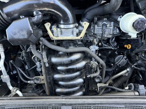 Used 2008 Nissan Titan SE image 34