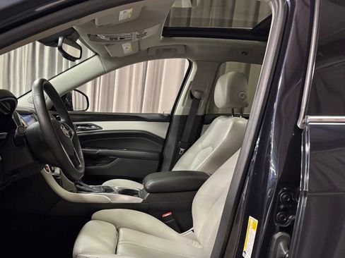 Used 2015 Cadillac SRX Performance w/ Driver Awareness Package FWD image 27