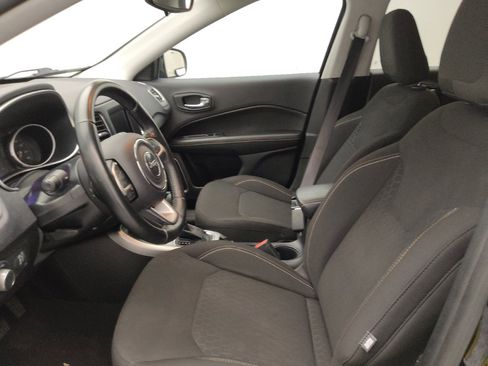 Used 2021 Jeep Compass Sport w/ Cold Weather Group AWD/4WD image 17