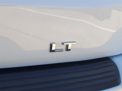 Used 2024 Chevrolet Tahoe LT image 5