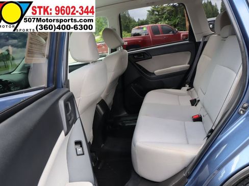 Used 2014 Subaru Forester 2.5i Premium w/ All-Weather Package AWD/4WD image 14