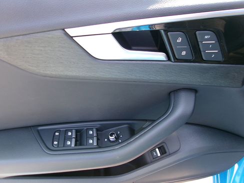 Used 2021 Audi A4 2.0T Premium image 14