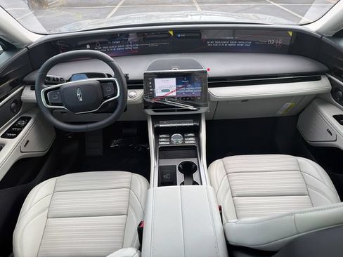 New 2026 Lincoln Nautilus Reserve w/ Jet Appearance Package AWD/4WD image 24