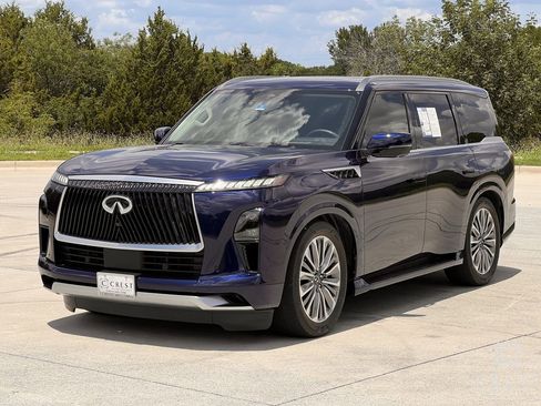Used 2025 INFINITI QX80 Luxe RWD image 8