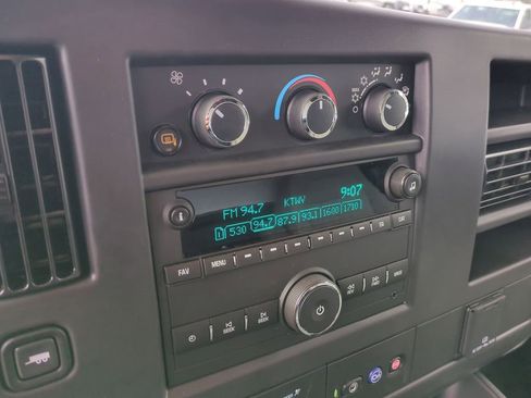 New 2025 GMC Savana 2500 w/ Driver Convenience Package image 7