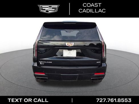 Certified 2025 Cadillac Escalade Sport Platinum AWD/4WD image 7