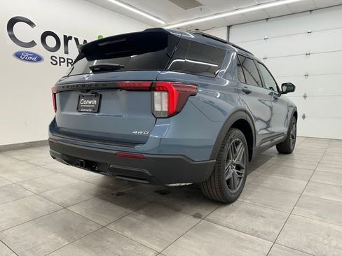 New 2026 Ford Explorer ST-Line w/ ST-Line Street Pack image 5