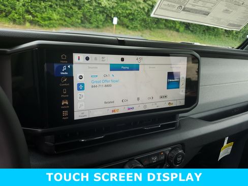 New 2025 Jeep Gladiator Sport image 16