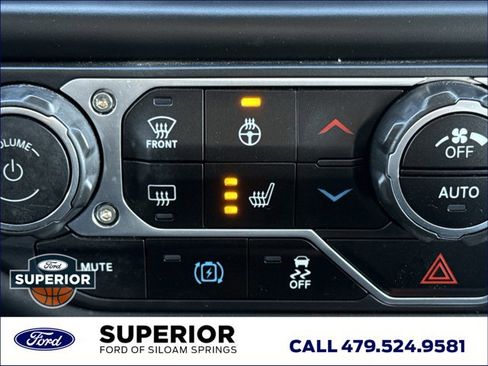 Used 2023 Jeep Wrangler Unlimited Sahara w/ Cold Weather Group image 19