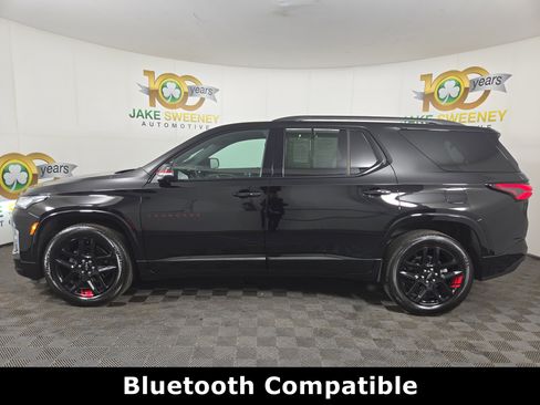 Certified 2024 Chevrolet Traverse Premier w/ Redline Edition image 4
