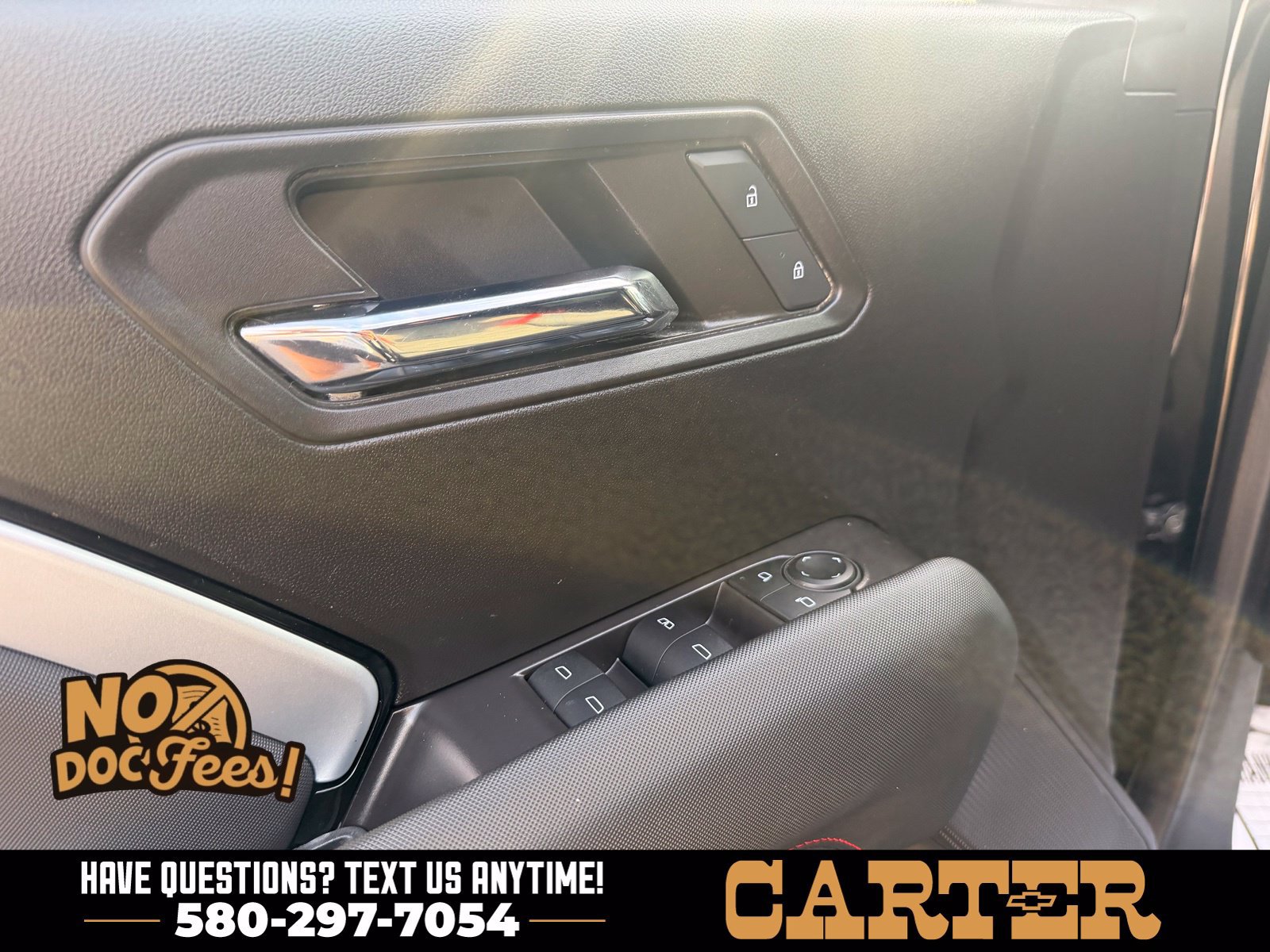 Used 2024 Chevrolet Colorado Z71 w/ Z71 Convenience Package 2 AWD/4WD image 14
