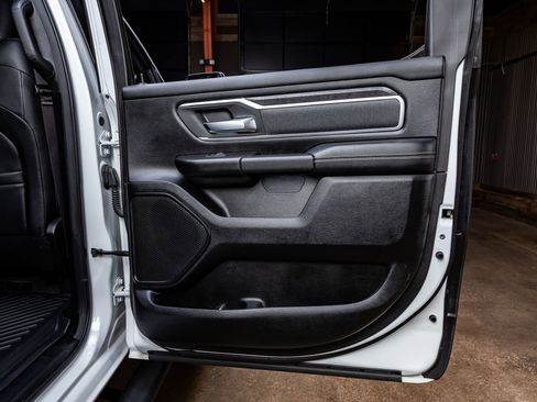 Used 2021 RAM 1500 Big Horn image 40