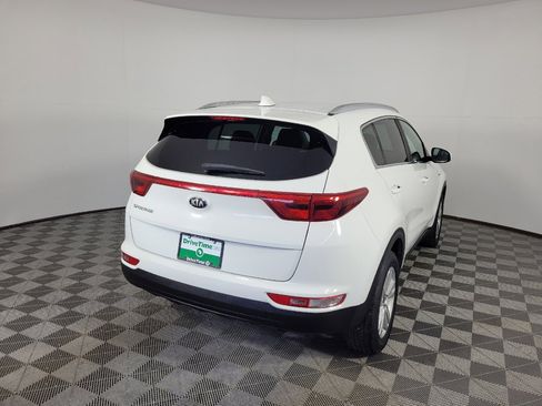 Used 2019 Kia Sportage LX w/ LX Popular Package AWD/4WD image 9