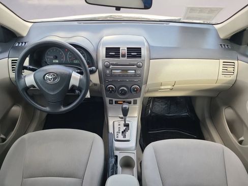 Used 2011 Toyota Corolla LE FWD image 16