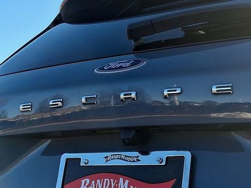 Used 2024 Ford Escape Platinum AWD/4WD image 31