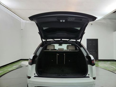 Used 2020 Land Rover Range Rover Velar R-Dynamic S AWD/4WD image 31