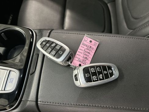 Used 2024 Hyundai Tucson Limited AWD/4WD image 12