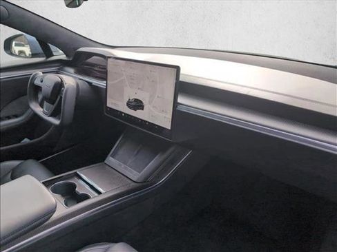 Used 2021 Tesla Model S Plaid image 22