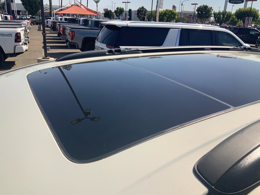 Certified 2020 Chrysler Pacifica Limited FWD image 27