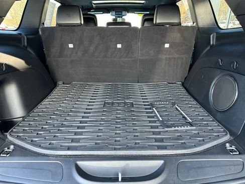 Used 2021 Jeep Grand Cherokee Laredo X AWD/4WD image 17