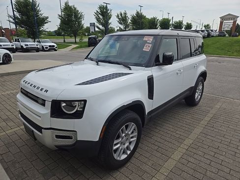 Used 2023 Land Rover Defender 110 S AWD/4WD image 1
