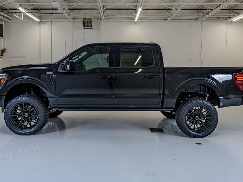 Used 2025 Ford F150 Platinum w/ FX4 Off-Road Package AWD/4WD image 6