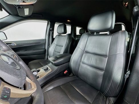 Used 2015 Jeep Grand Cherokee Limited image 11