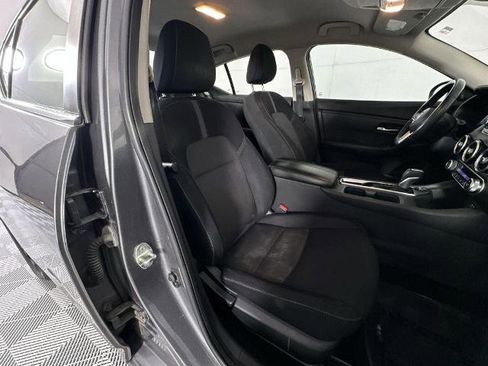 Certified 2021 Nissan Sentra SV w/ Trunk Package FWD image 27