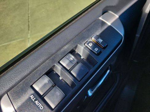 Certified 2022 Toyota 4Runner SR5 image 9