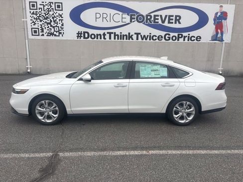 New 2025 Honda Accord LX image 2