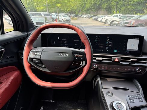 New 2026 Kia Sportage SX Prestige AWD/4WD image 28