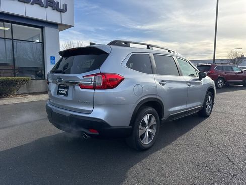 Certified 2024 Subaru Ascent Premium w/ Convenience Package image 7