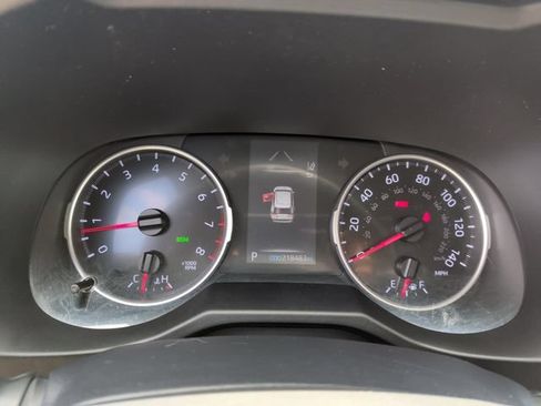 Used 2019 Toyota RAV4 XLE w/ Convenience Package AWD/4WD image 15