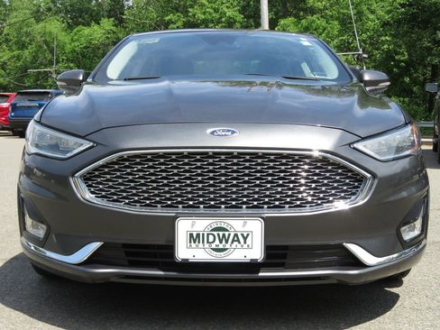 Used 2020 Ford Fusion Energi Titanium FWD image 2