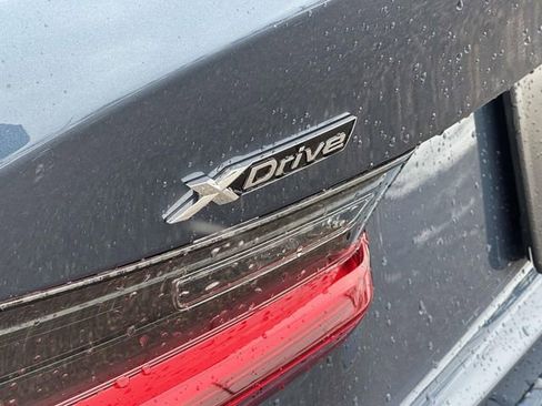 Certified 2025 BMW 330i xDrive Sedan w/ Premium Package image 17