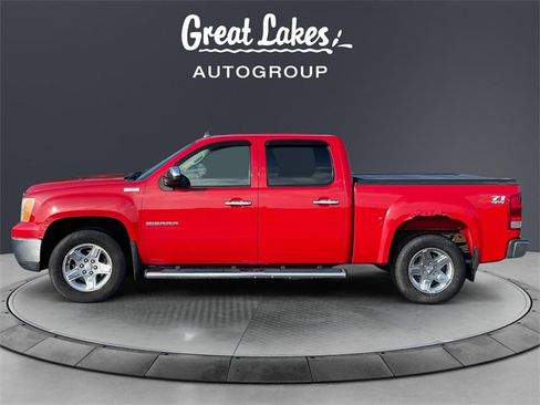 Used 2011 GMC Sierra 1500 SLE image 2