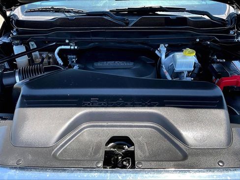 Used 2020 RAM 2500 Tradesman AWD/4WD image 9