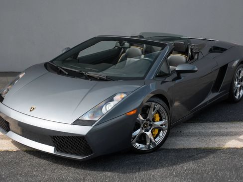 Used 2007 Lamborghini Gallardo Spyder AWD/4WD image 2