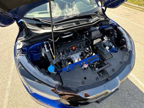 Used 2021 Honda HR-V Sport image 29