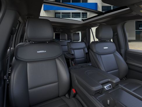New 2026 Ford Expedition Platinum w/ Stealth Performance Package AWD/4WD image 33