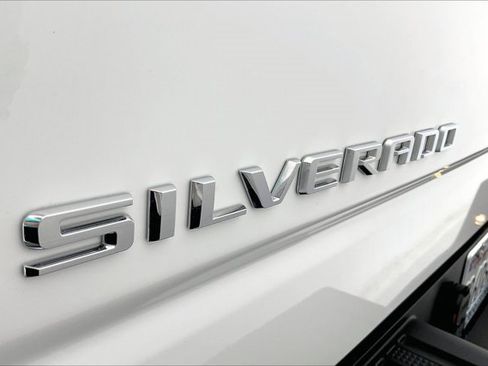 Used 2025 Chevrolet Silverado 1500 LT image 31