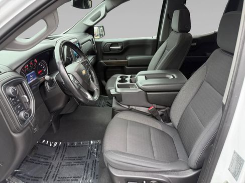 Used 2019 Chevrolet Silverado 1500 LT w/ All-Star Edition image 9