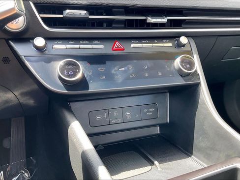 Used 2024 Hyundai Sonata SEL FWD image 31