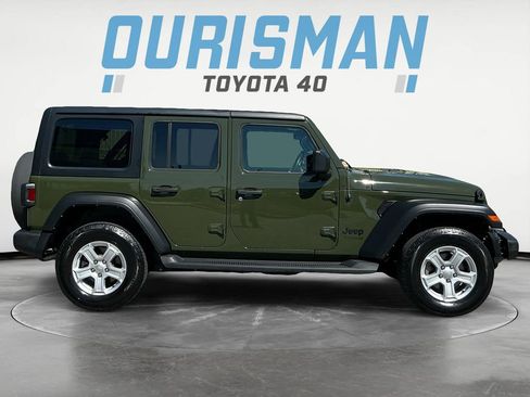 Used 2022 Jeep Wrangler Unlimited Sport AWD/4WD image 8